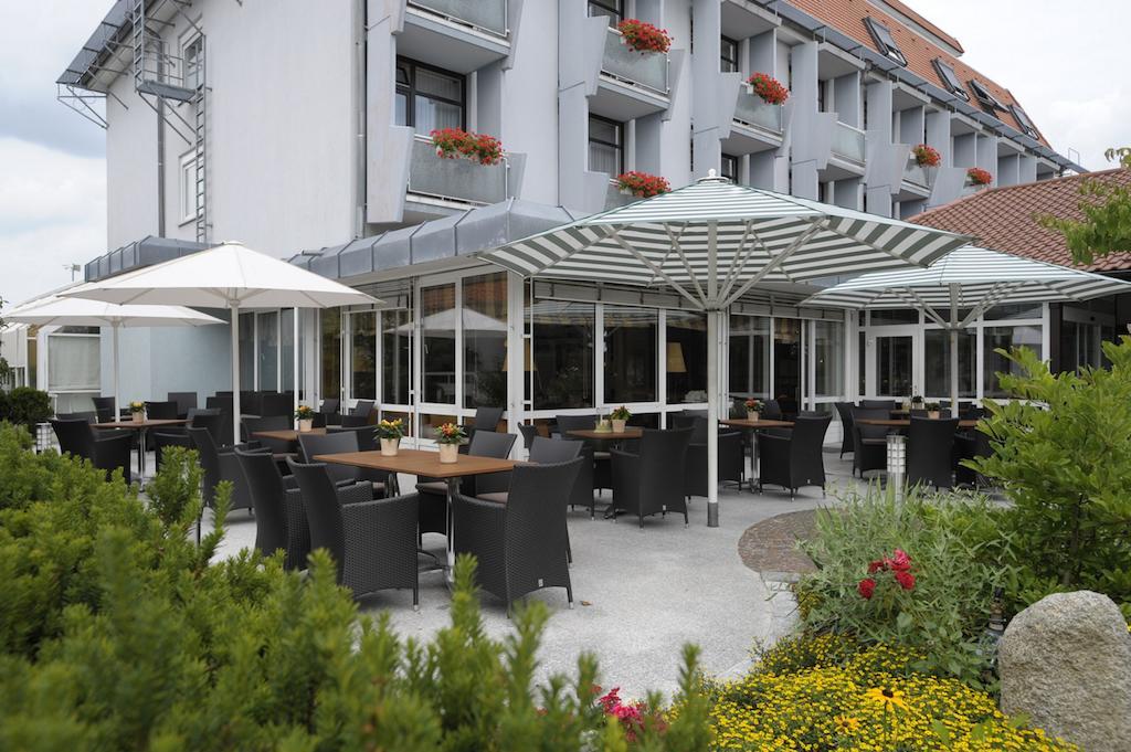 Panoramahotel Waldenburg Валденбург Екстериор снимка