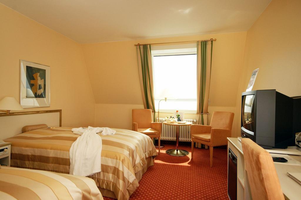 Panoramahotel Waldenburg Валденбург Екстериор снимка